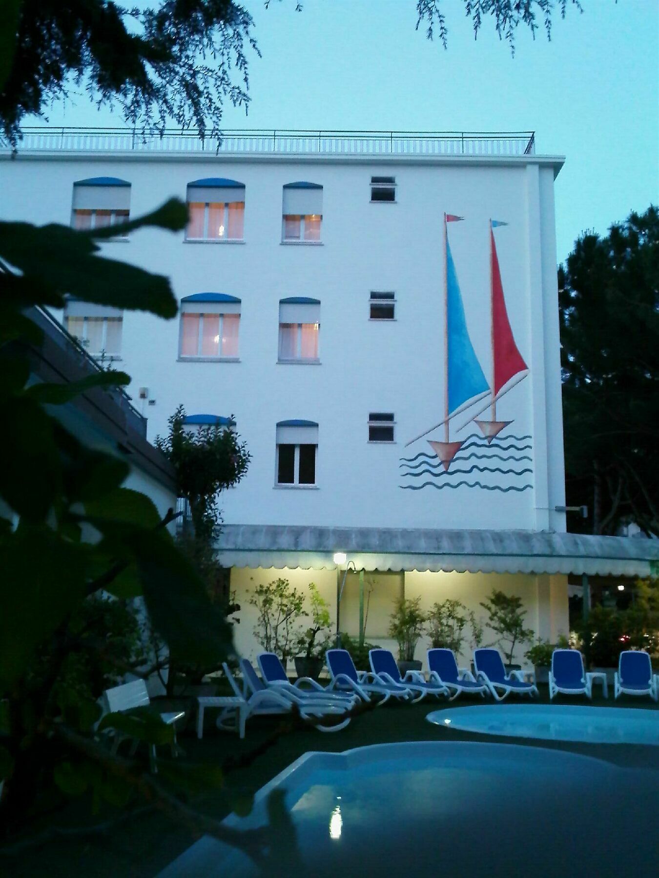 Hotel Manzoni Lido di Jesolo Exterior foto